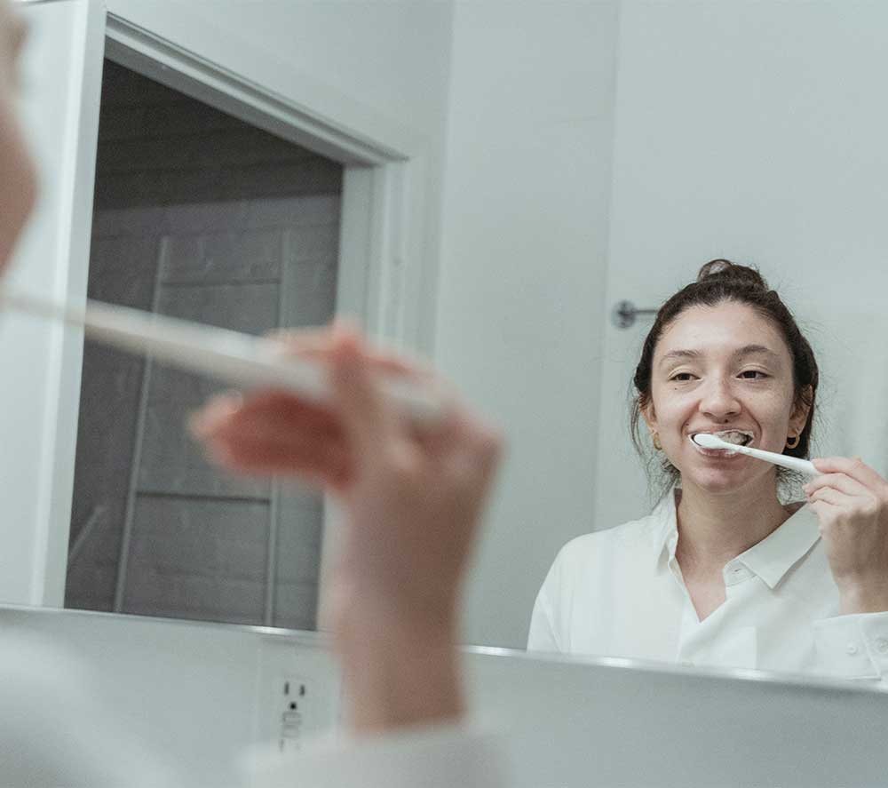 Diş Fırçalarken Dikkat Edilecek 10 Hareket